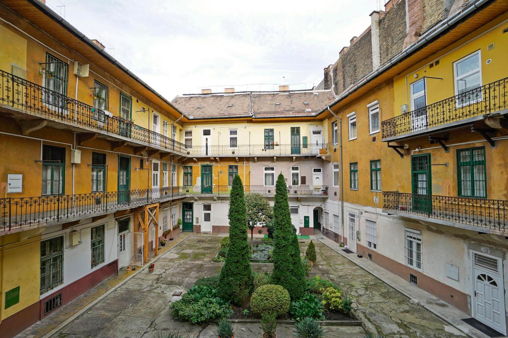 K03 Elitehost Kis Diofa Central Budapest Bagian luar foto